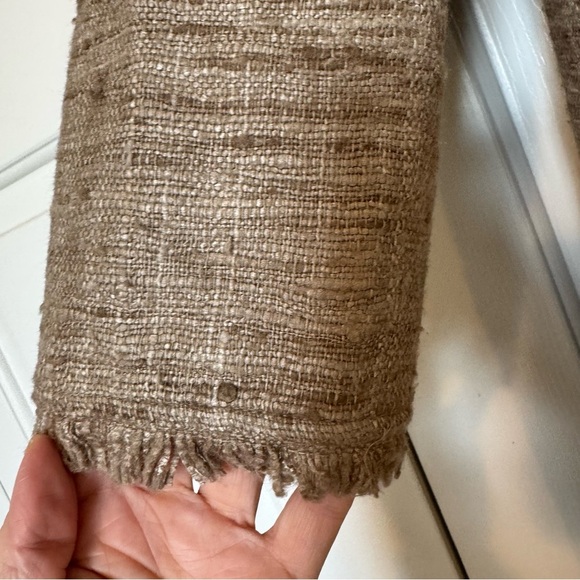 Sara Campbell Long Line Silk Blazer - Picture 2 of 7